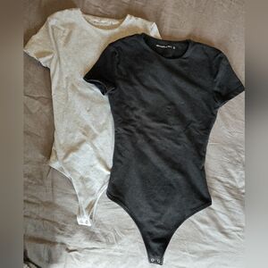 Abercrombie & Fitch Short Sleeve Bodysuits Size XS